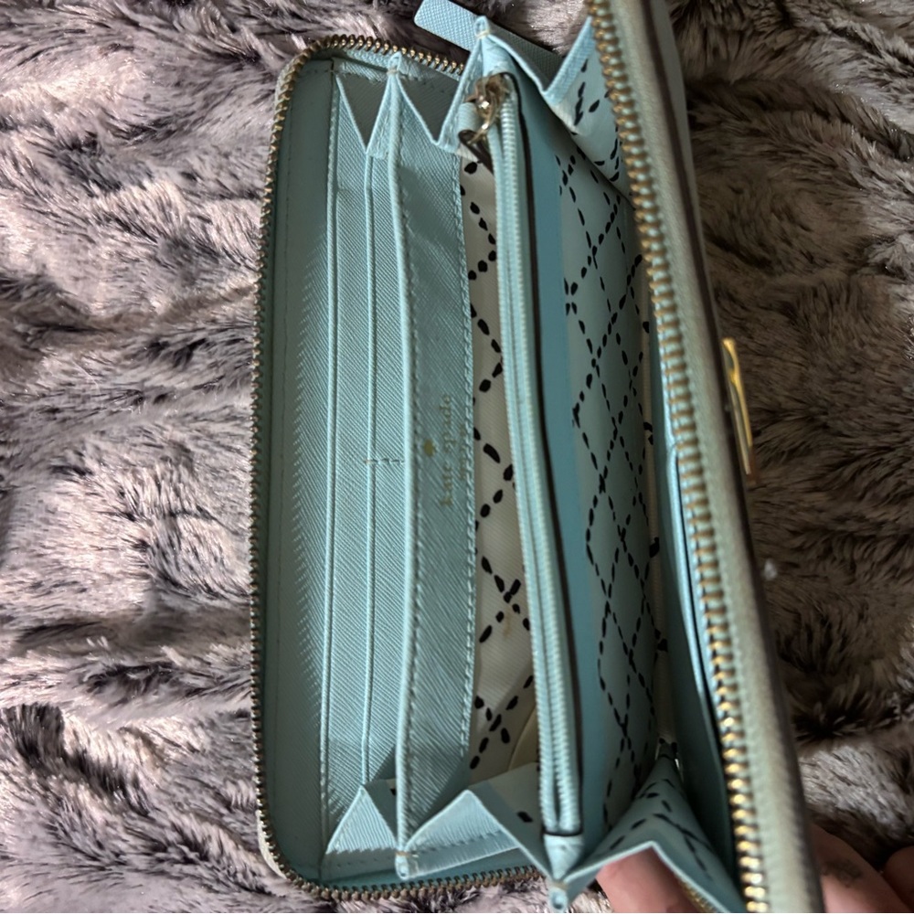 Kate Spade Blue Wallet - Picture 3 of 6